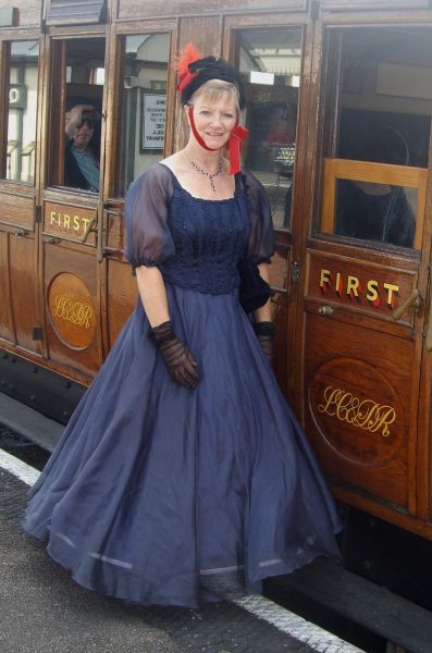 1900s fancy outlet dress